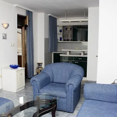 Apartment Pier